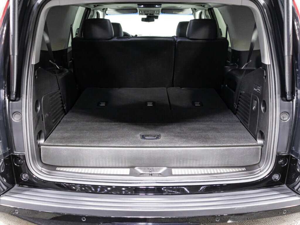 Cadillac Escalade с пробегом — 2018 год. Фото: #14