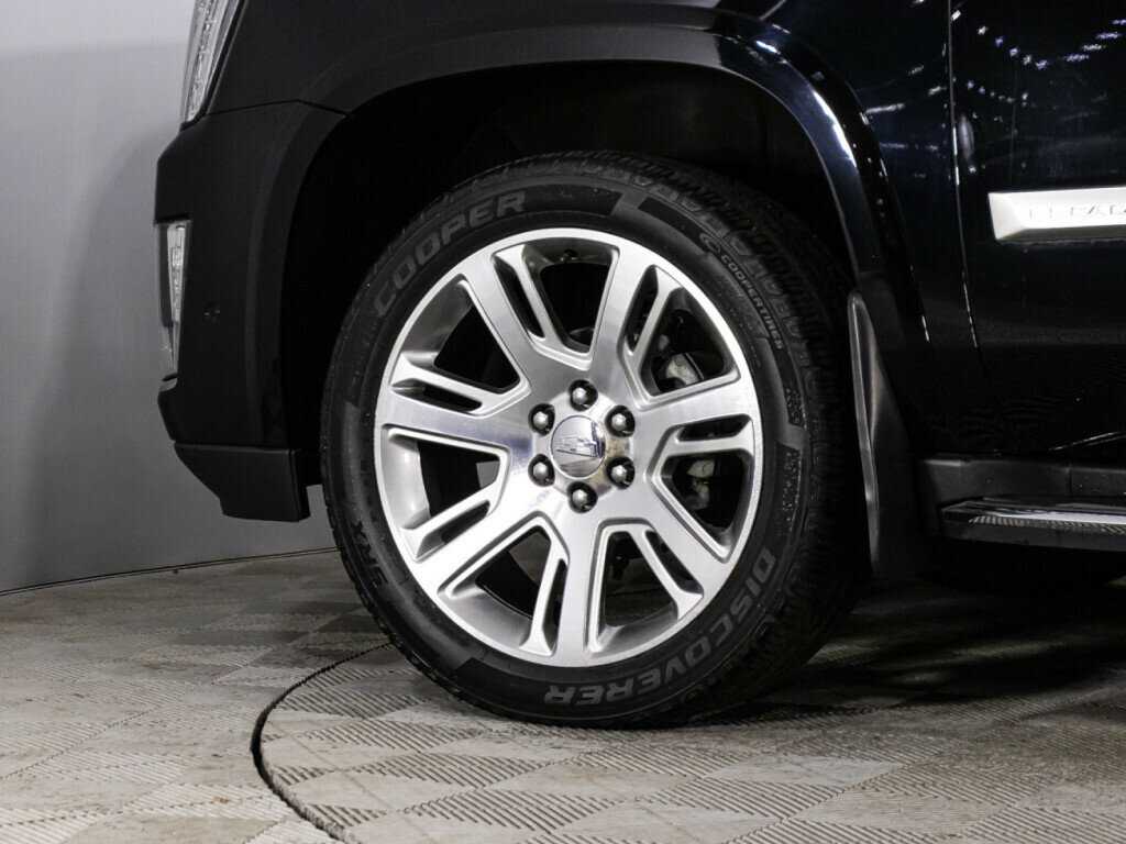 Cadillac Escalade с пробегом — 2018 год. Фото: #32