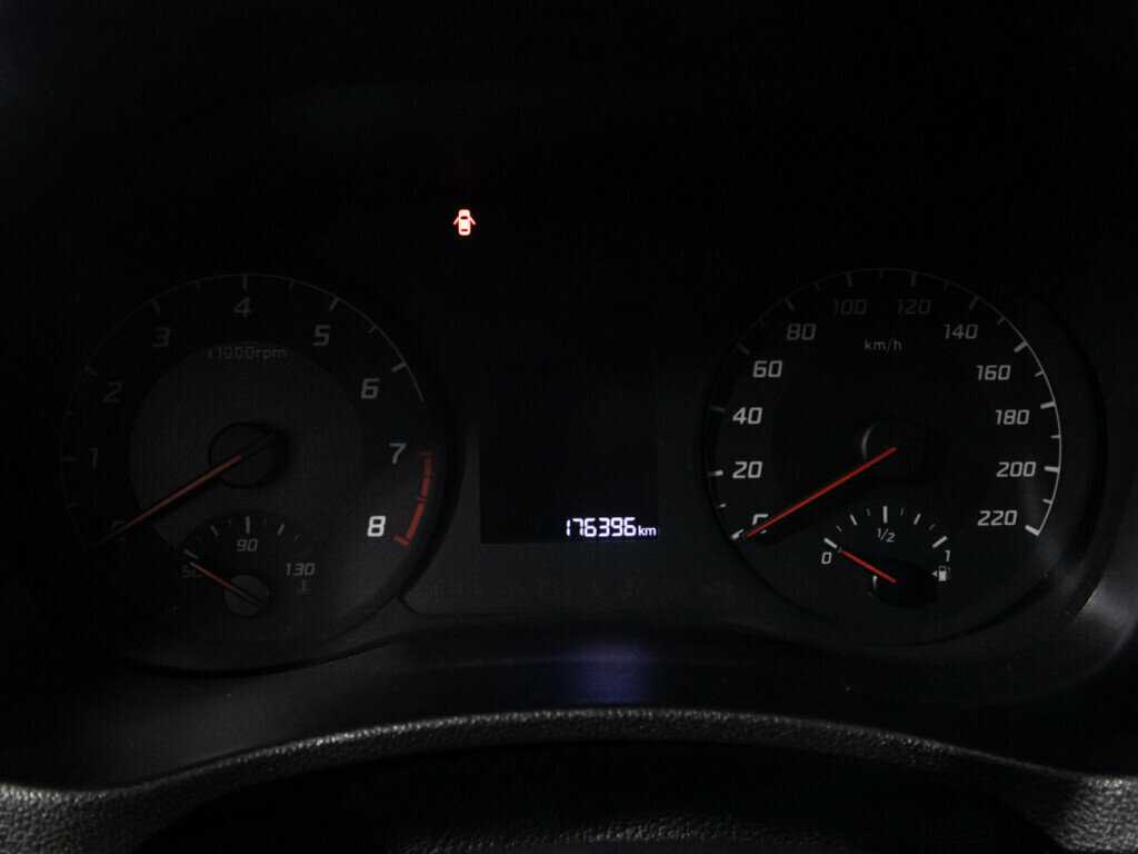 Hyundai Solaris с пробегом — 2020 год. Фото: #11