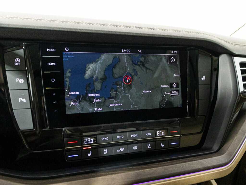 Volkswagen Touareg с пробегом — 2020 год. Фото: #16