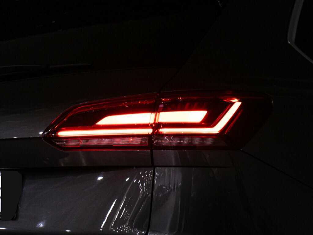 Volkswagen Touareg с пробегом — 2020 год. Фото: #31