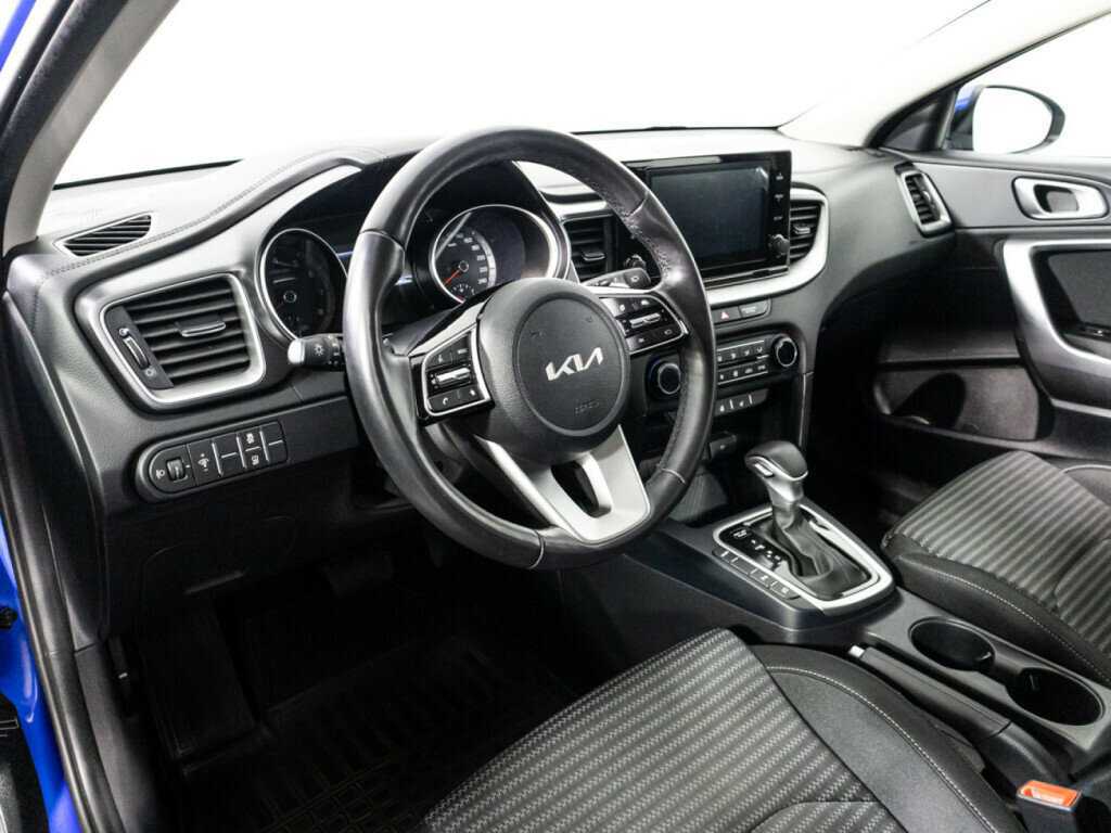 Kia Ceed с пробегом — 2022 год. Фото: #11