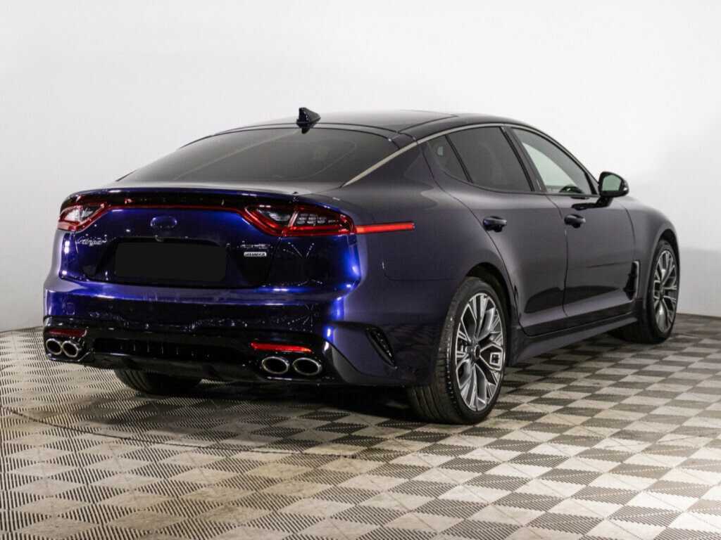 Kia Stinger с пробегом — 2018 год. Фото: #4