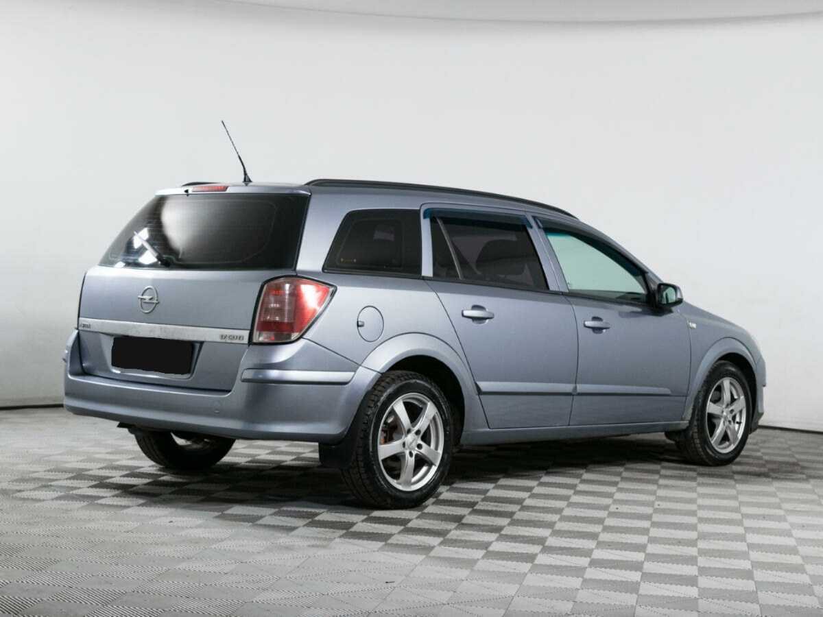 Opel Astra с пробегом — 2007 год. Фото: #4