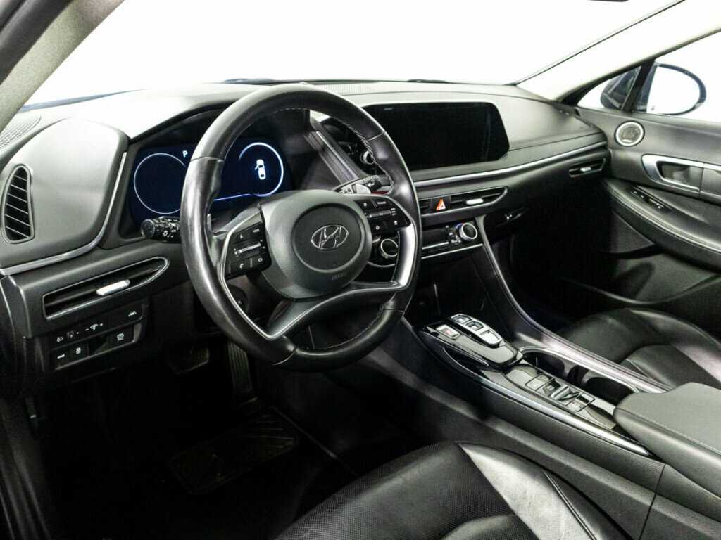 Hyundai Sonata с пробегом — 2020 год. Фото: #10