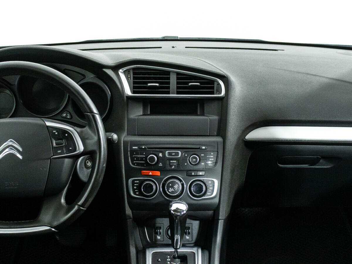 Citroen C4 с пробегом — 2014 год. Фото: #13