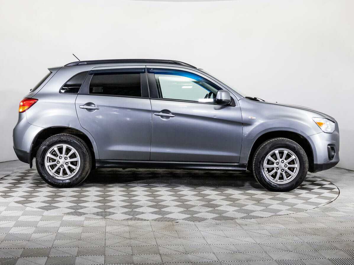 Mitsubishi ASX с пробегом — 2012 год. Фото: #3