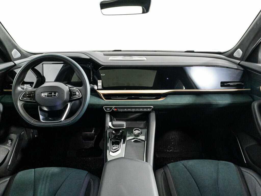 Geely Monjaro с пробегом — 2023 год. Фото: #10