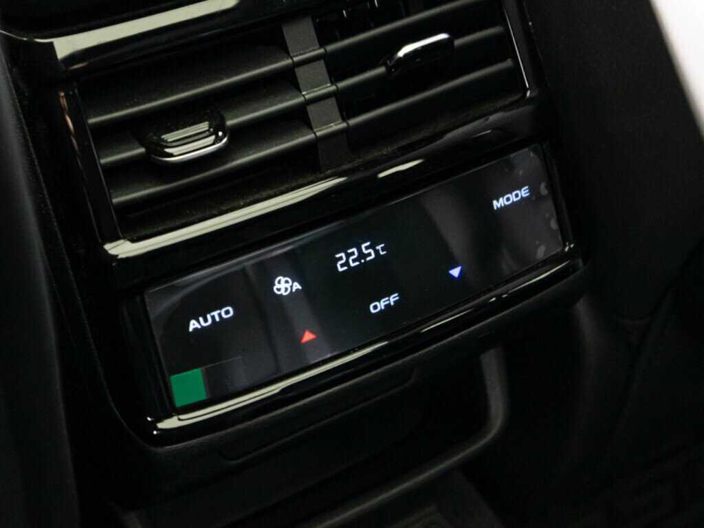 Geely Monjaro с пробегом — 2023 год. Фото: #16