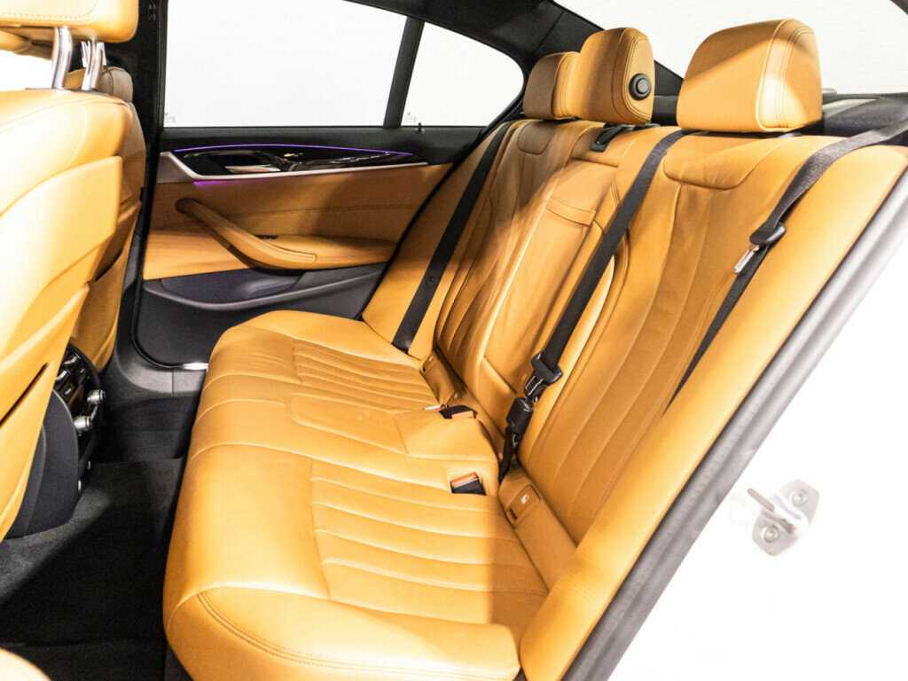 BMW 5 серии с пробегом — 2019 год. Фото: #9