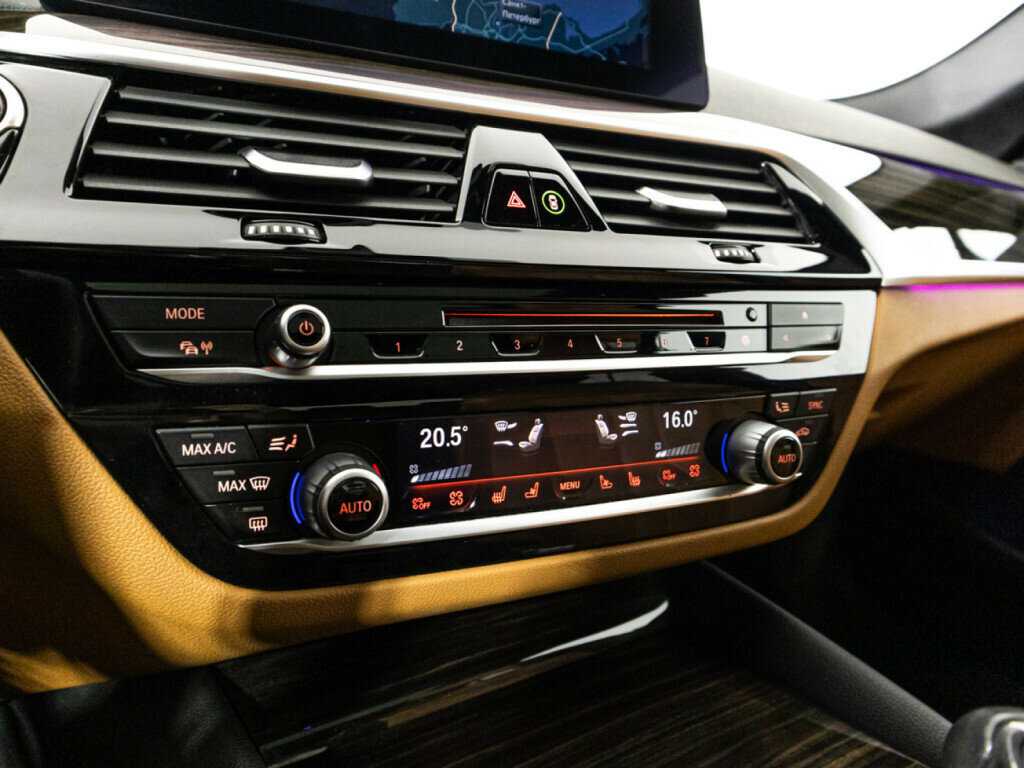 BMW 5 серии с пробегом — 2019 год. Фото: #17