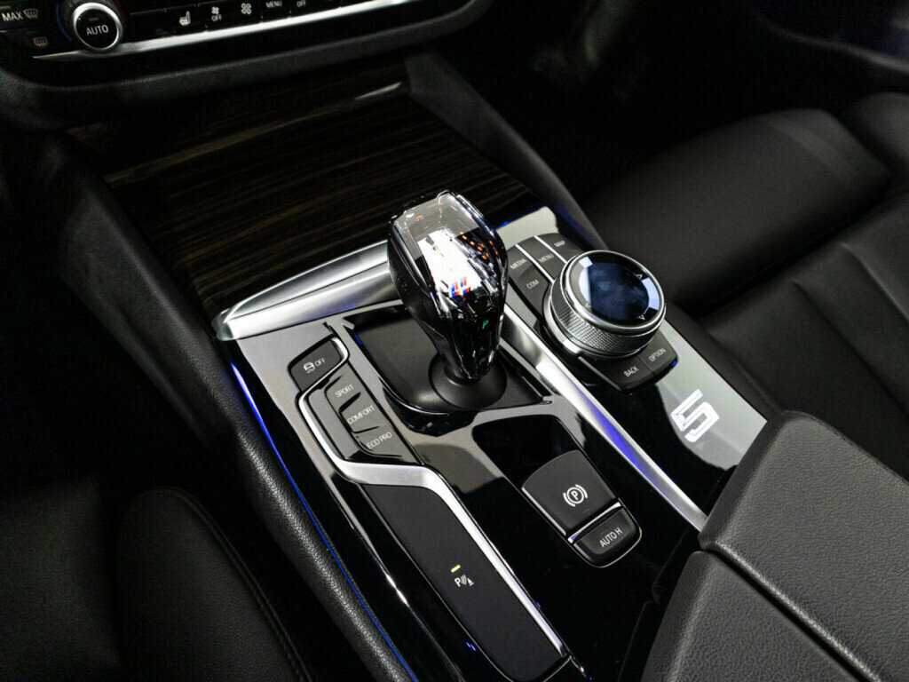 BMW 5 серии с пробегом — 2019 год. Фото: #18