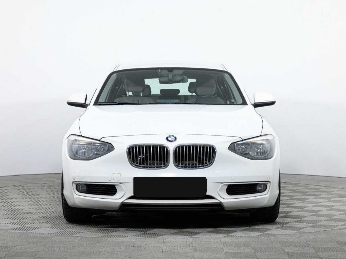 BMW 1 серии с пробегом — 2011 год. Фото: #1