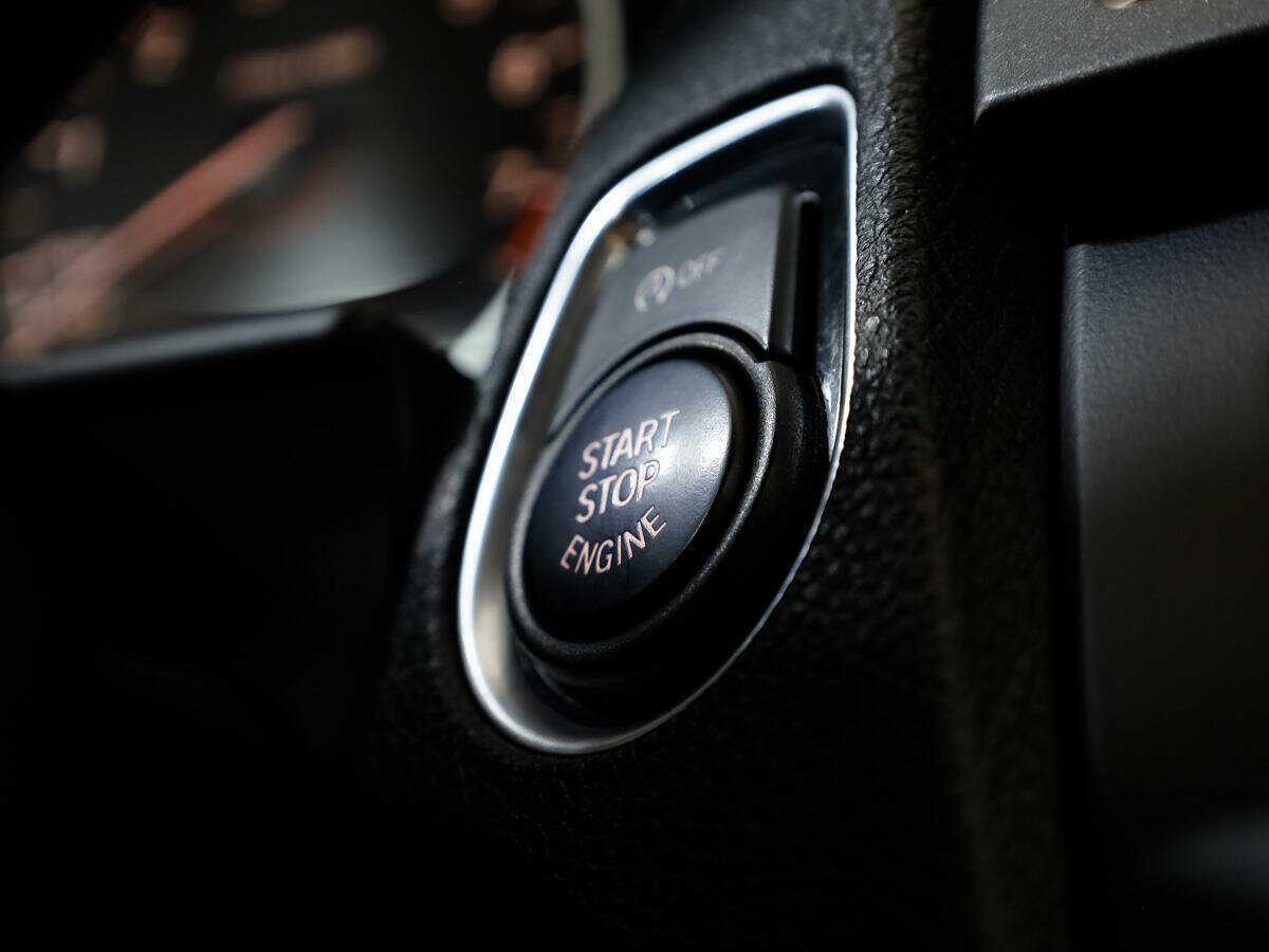 BMW 1 серии с пробегом — 2011 год. Фото: #17