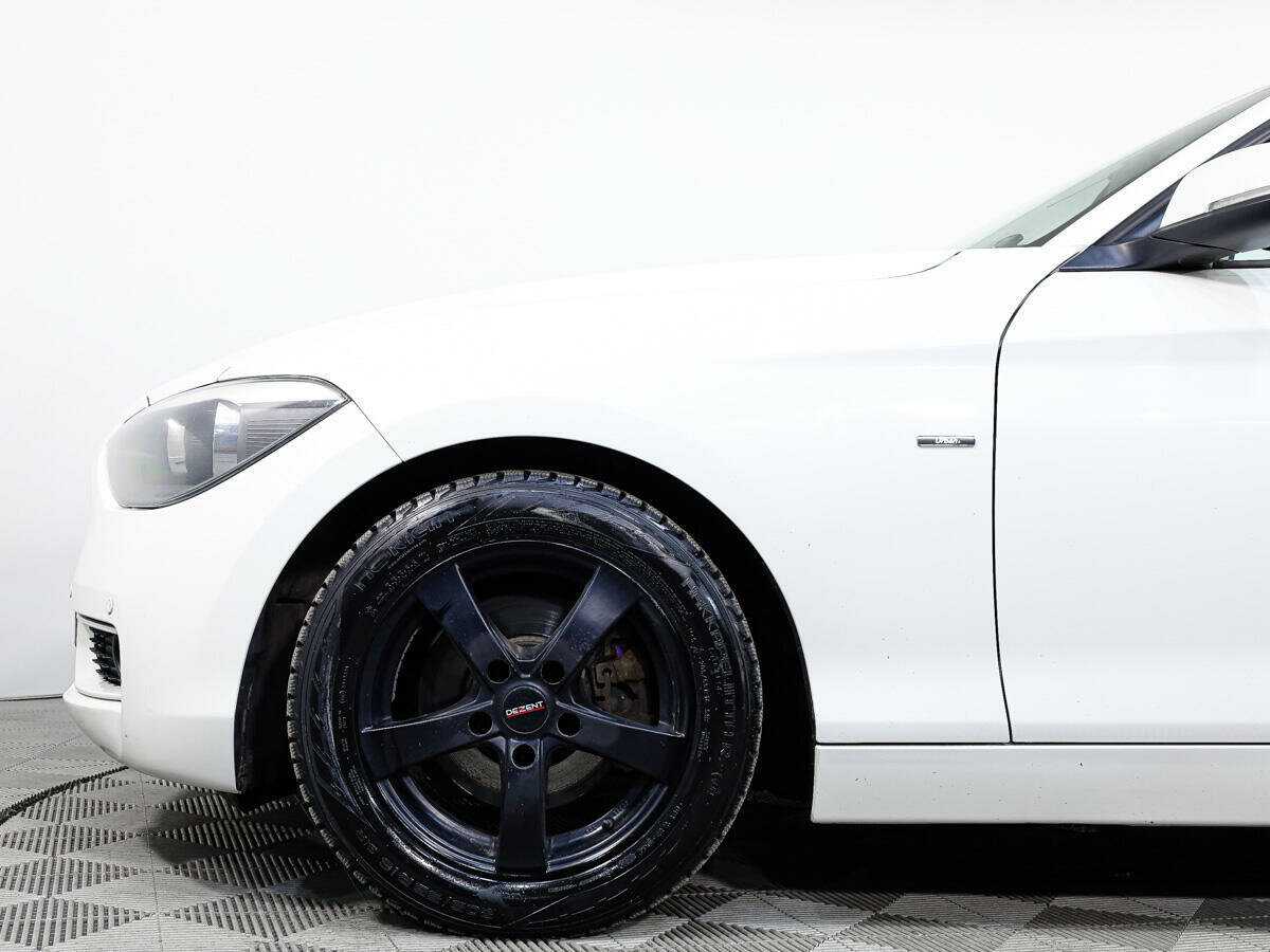 BMW 1 серии с пробегом — 2011 год. Фото: #20