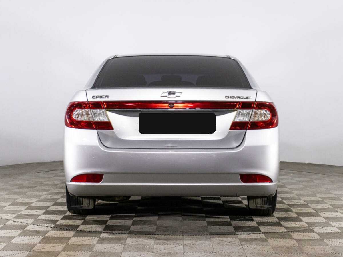 Chevrolet Epica с пробегом — 2011 год. Фото: #5