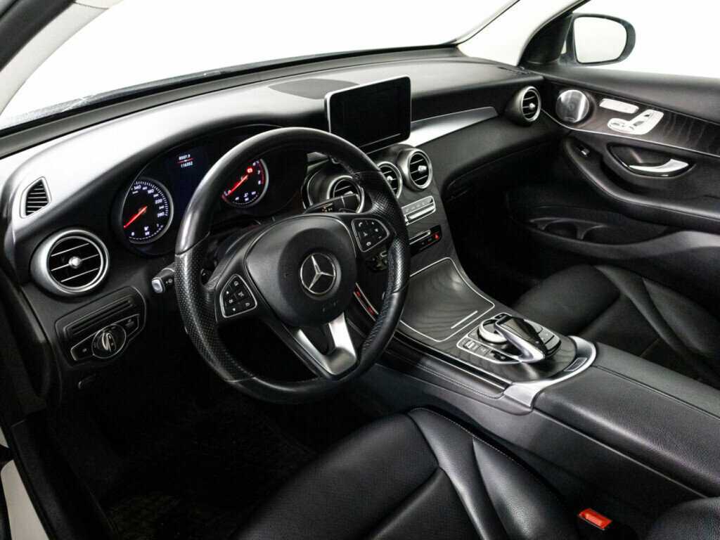 Mercedes-Benz GLC Coupe с пробегом — 2018 год. Фото: #10