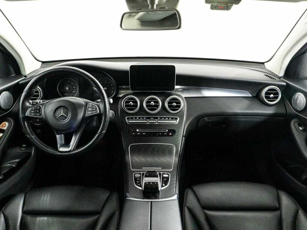 Mercedes-Benz GLC Coupe с пробегом — 2018 год. Фото: #12