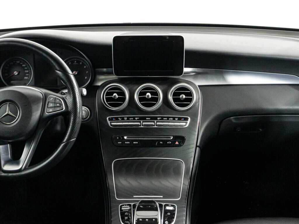 Mercedes-Benz GLC Coupe с пробегом — 2018 год. Фото: #13