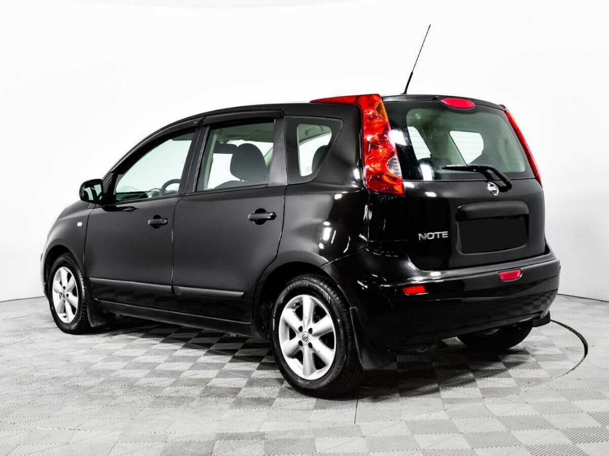 Nissan Note с пробегом — 2008 год. Фото: #5