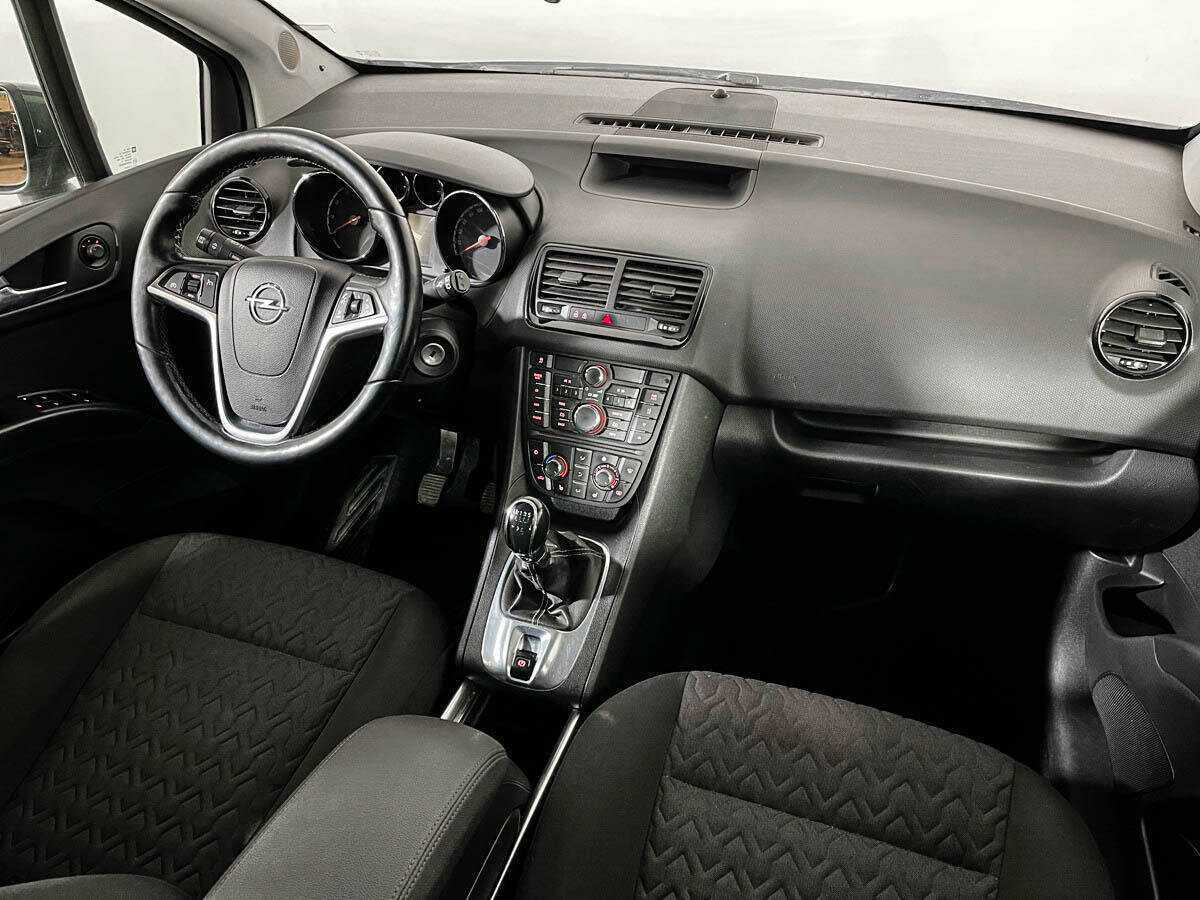 Opel Meriva с пробегом — 2013 год. Фото: #8