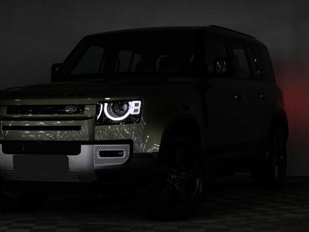 Land Rover Defender с пробегом — 2021 год. Фото: #24