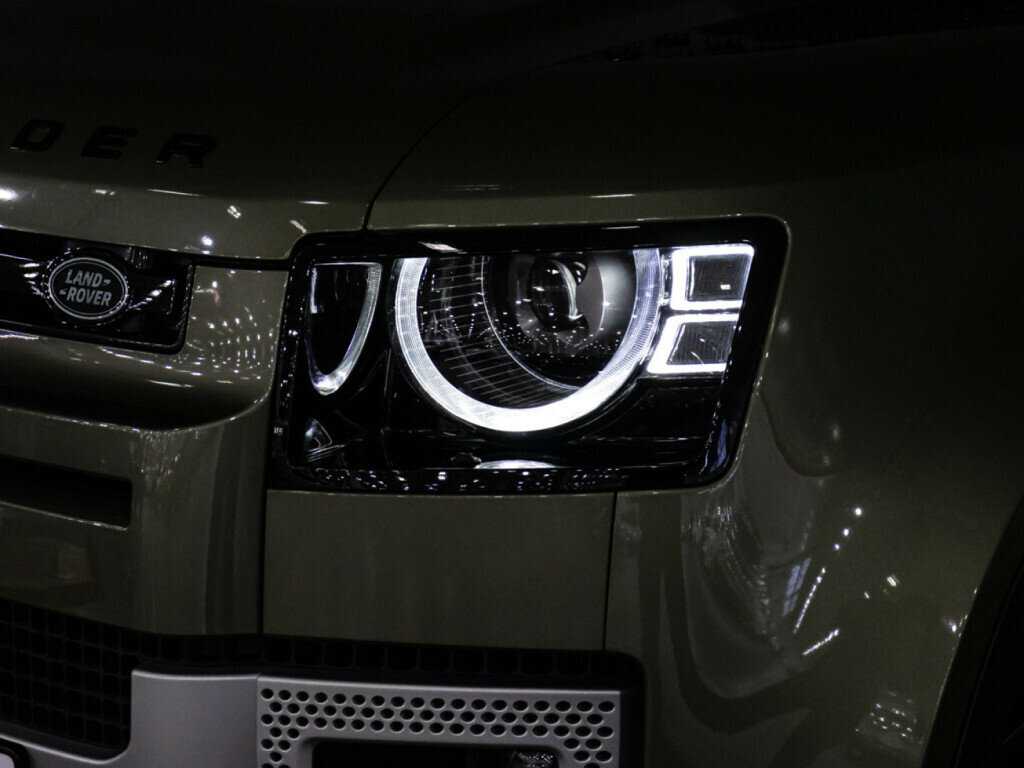 Land Rover Defender с пробегом — 2021 год. Фото: #26