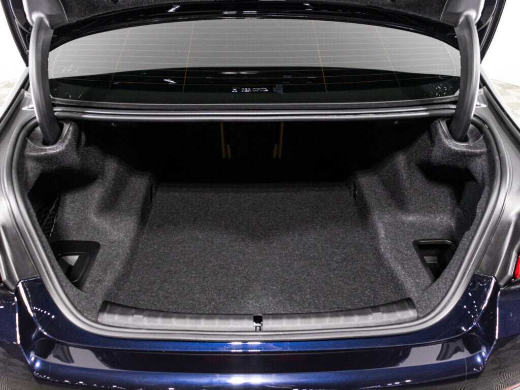 BMW 5 серии с пробегом — 2023 год. Фото: #14