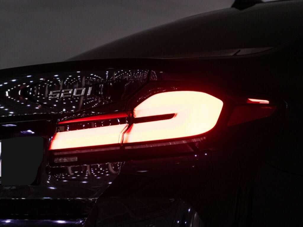 BMW 5 серии с пробегом — 2023 год. Фото: #31