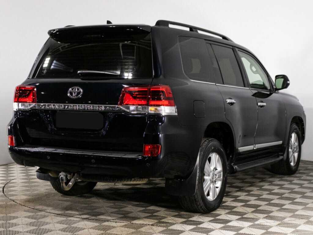 Toyota Land Cruiser с пробегом — 2015 год. Фото: #4