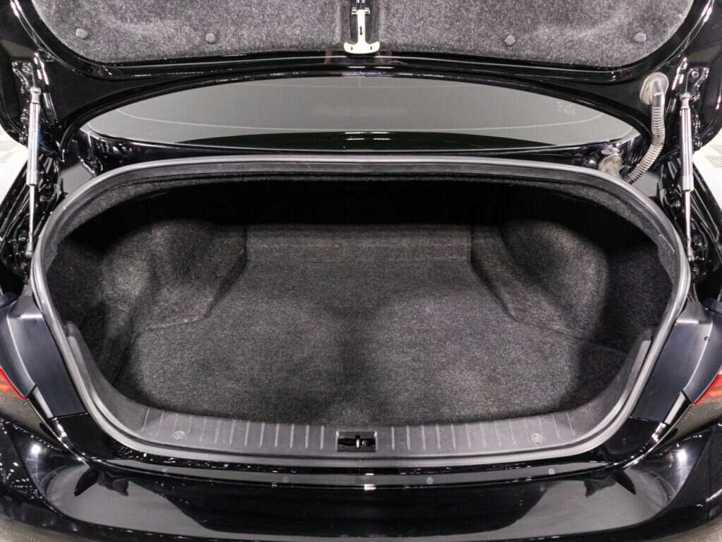 Infiniti Q50 с пробегом — 2017 год. Фото: #14