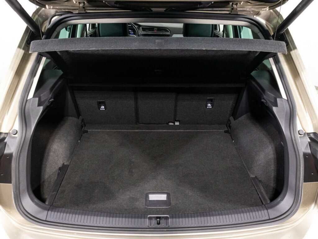 Volkswagen Tiguan с пробегом — 2021 год. Фото: #14