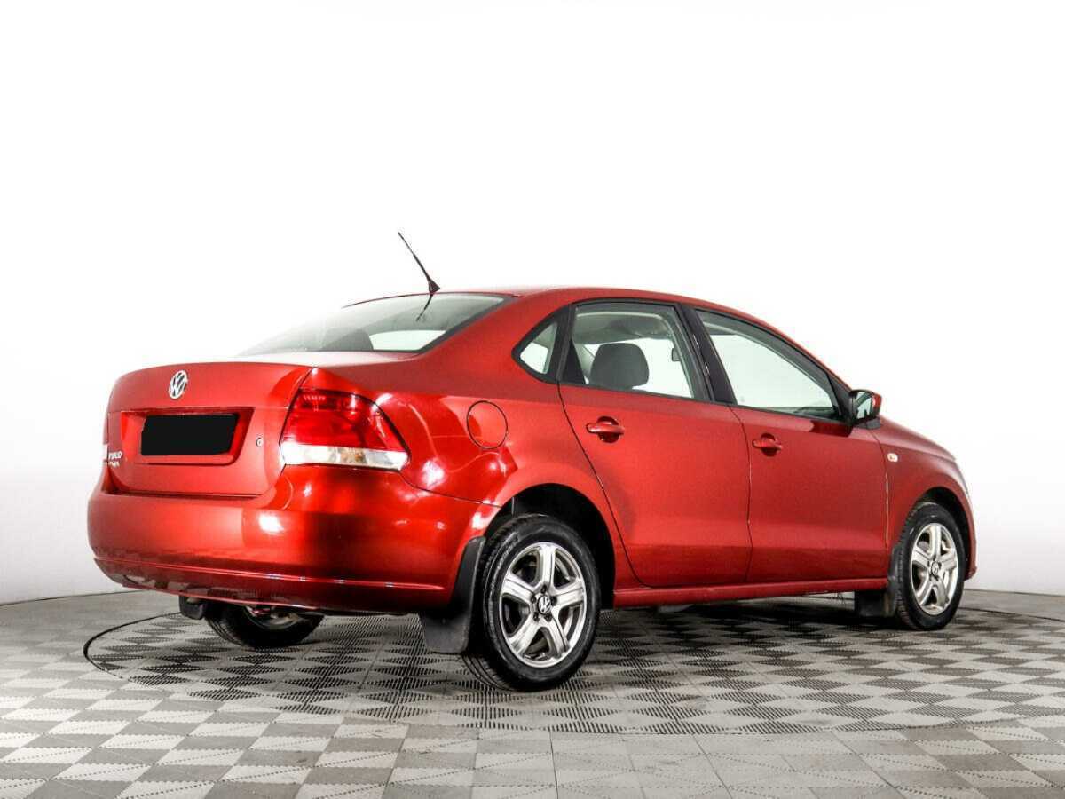 Volkswagen Polo с пробегом — 2010 год. Фото: #4