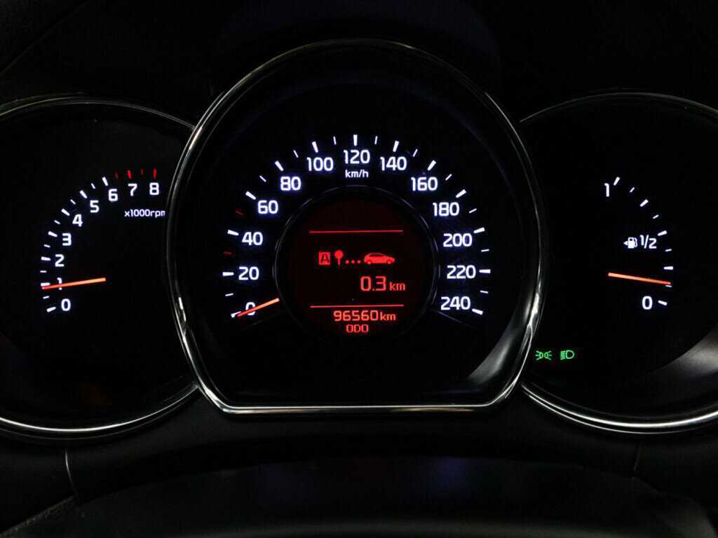 Kia Ceed с пробегом — 2014 год. Фото: #11