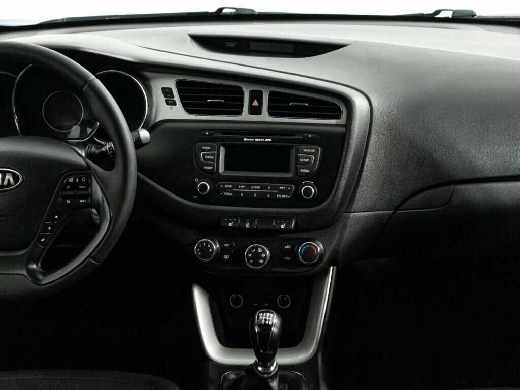 Kia Ceed с пробегом — 2014 год. Фото: #13