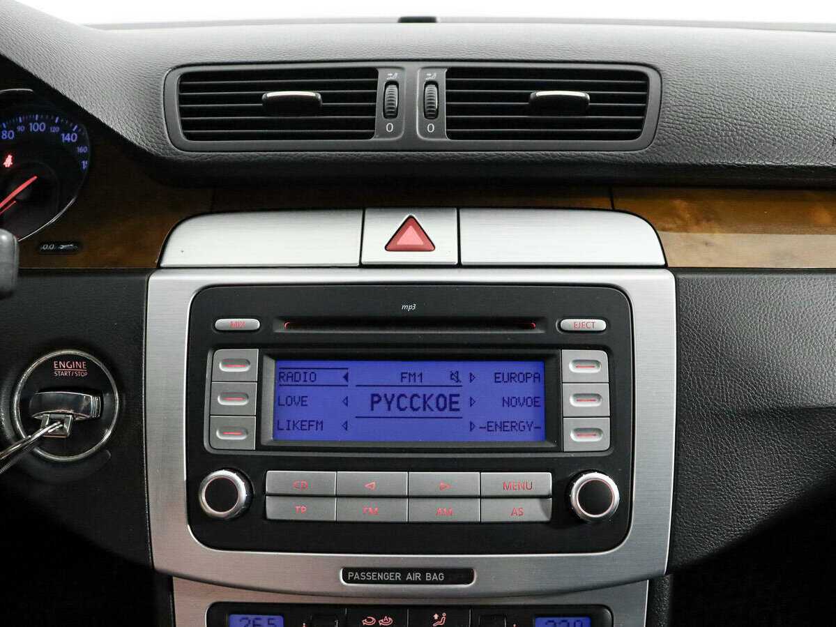 Volkswagen Passat с пробегом — 2008 год. Фото: #13