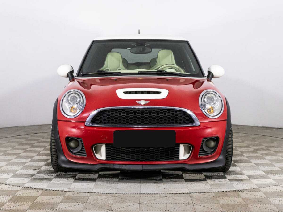 Mini Hatch с пробегом — 2008 год. Фото: #1