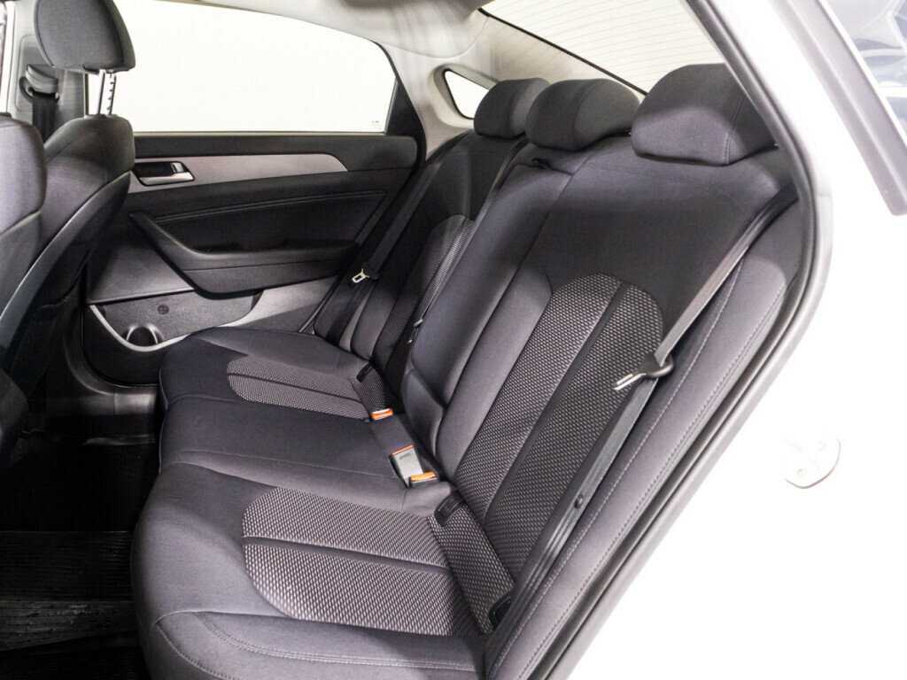 Hyundai Sonata с пробегом — 2019 год. Фото: #9
