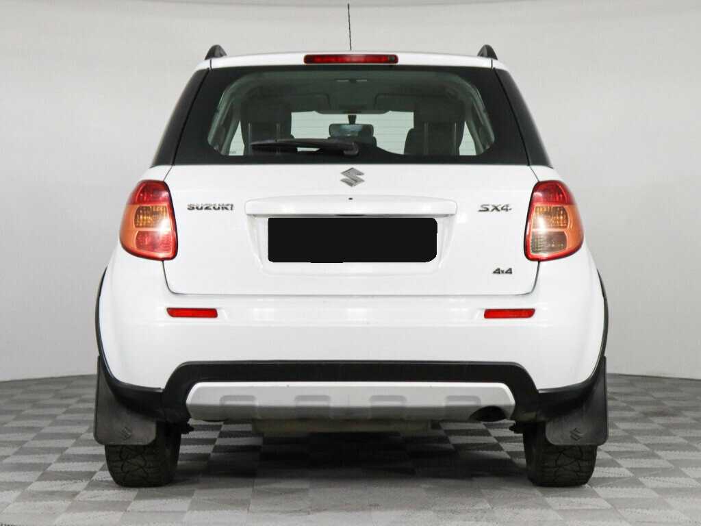 Suzuki SX4 с пробегом — 2011 год. Фото: #5