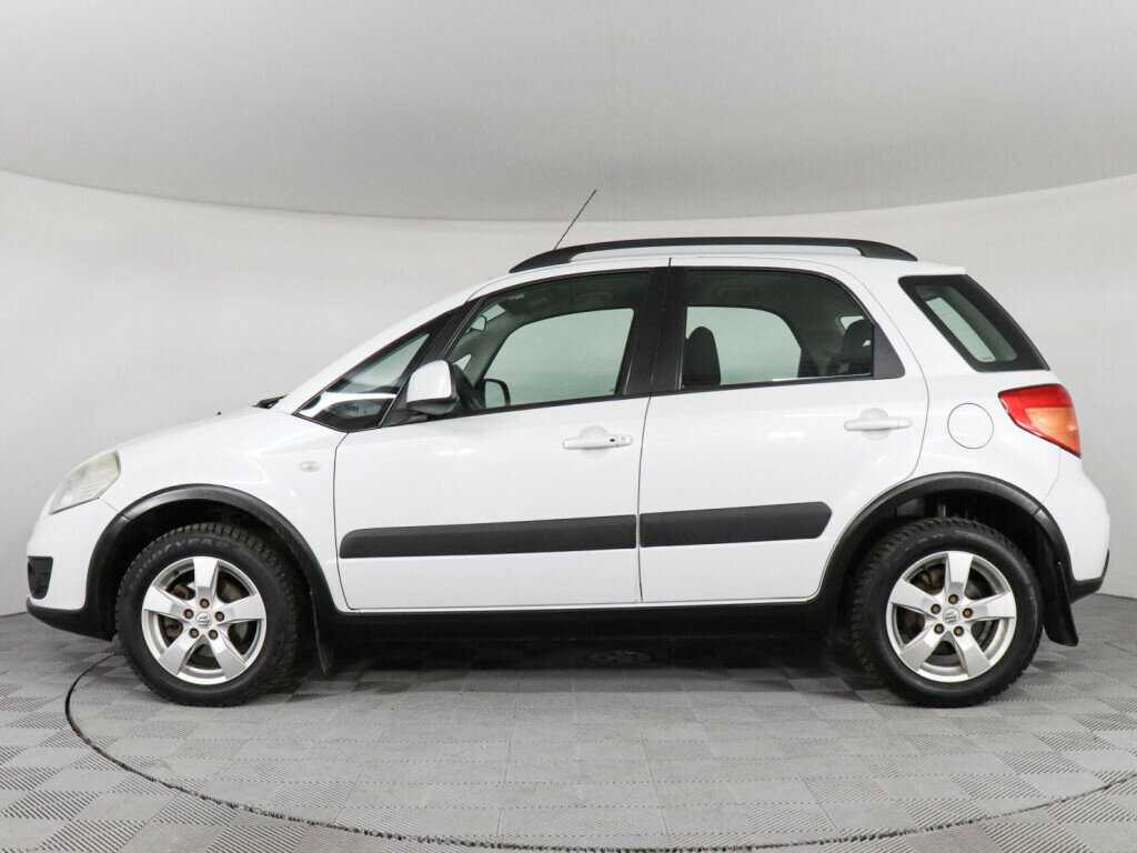 Suzuki SX4 с пробегом — 2011 год. Фото: #7