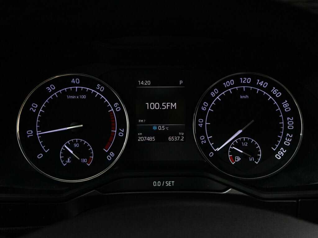 Skoda Superb с пробегом — 2018 год. Фото: #11