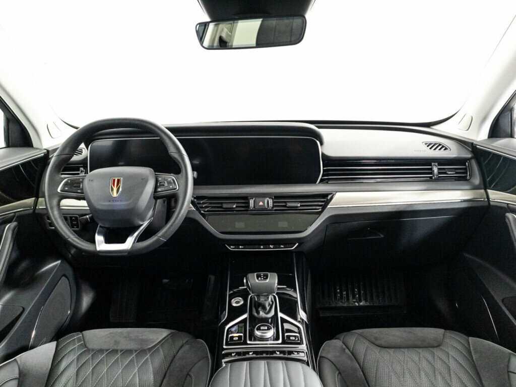 Hongqi HS5 с пробегом — 2024 год. Фото: #12