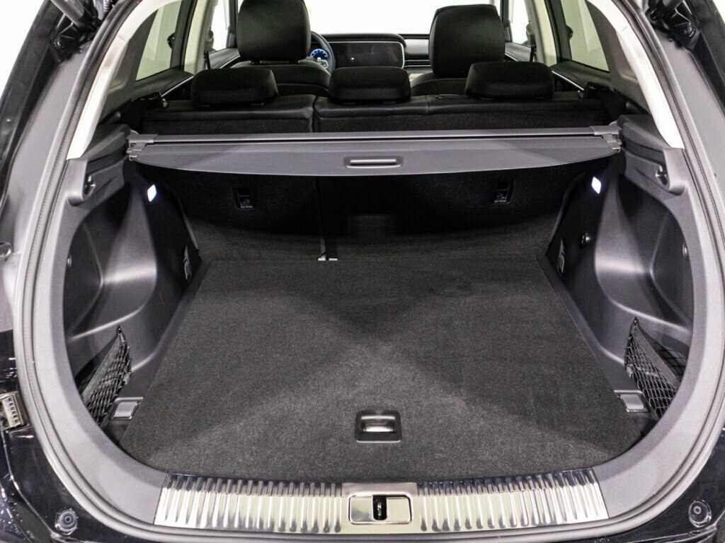 Hongqi HS5 с пробегом — 2024 год. Фото: #14