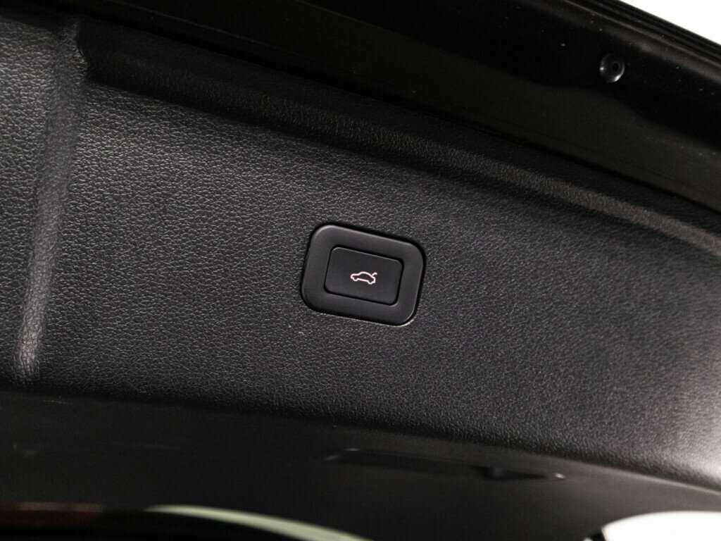 Hongqi HS5 с пробегом — 2024 год. Фото: #15