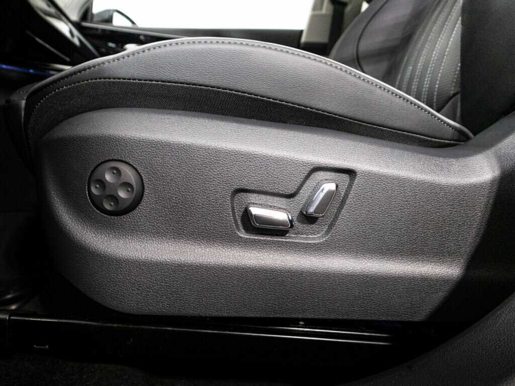 Hongqi HS5 с пробегом — 2024 год. Фото: #22