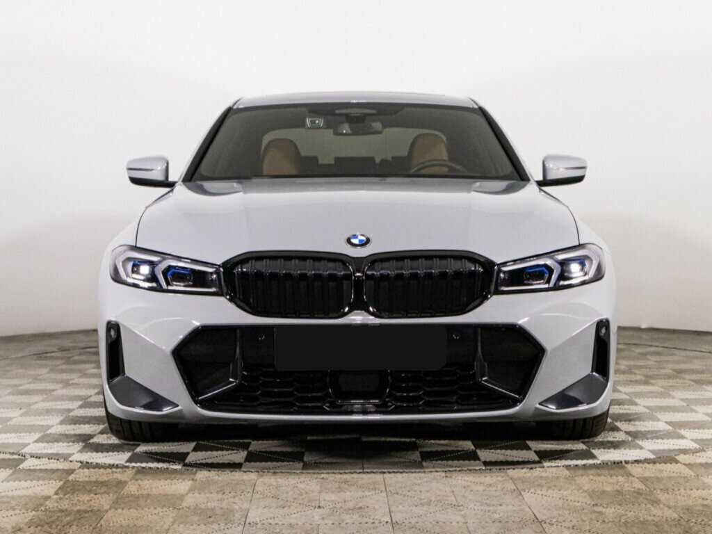 BMW 3 серии с пробегом — 2023 год. Фото: #1