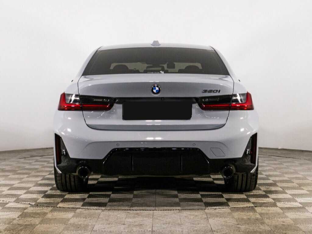 BMW 3 серии с пробегом — 2023 год. Фото: #5