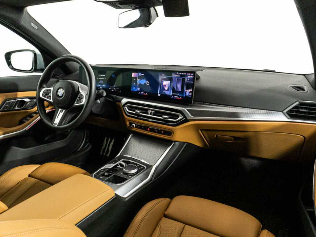 BMW 3 серии с пробегом — 2023 год. Фото: #8