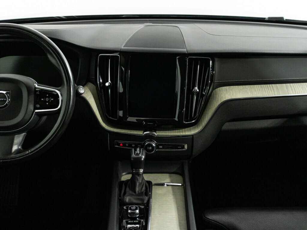 Volvo XC60 с пробегом — 2019 год. Фото: #13