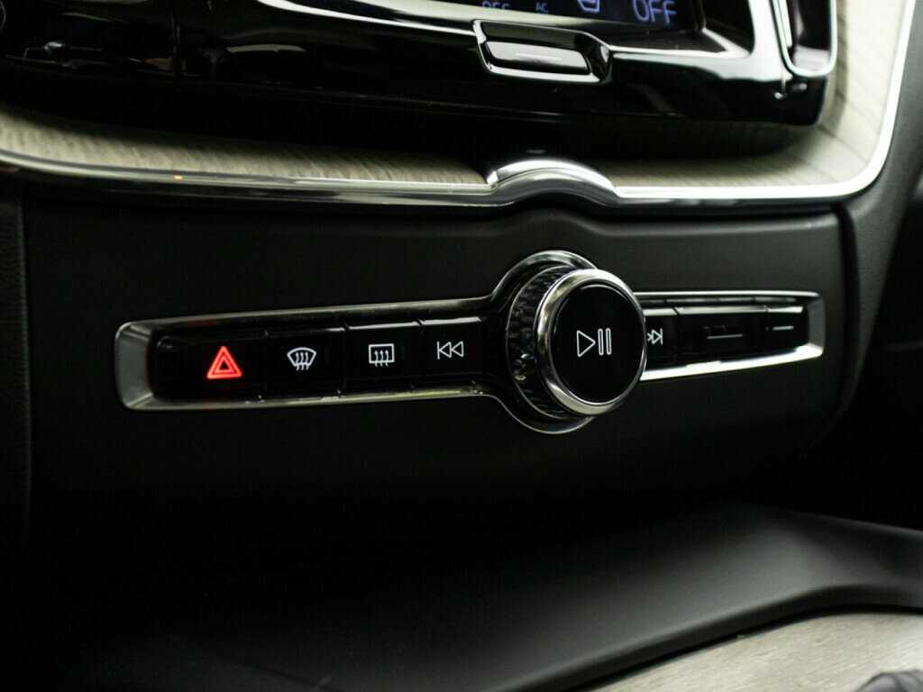 Volvo XC60 с пробегом — 2019 год. Фото: #19